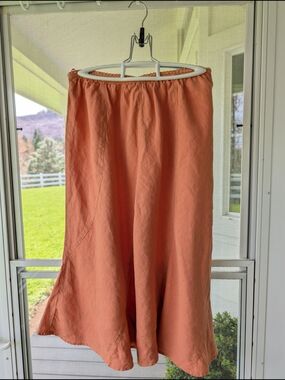 Kleen 100% Linen Paneled Flared Skirt Apricot (L) Like New
